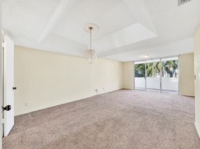 3286 Arcara Way 213, Lake Worth FL 33467