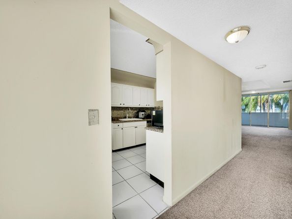 3286 Arcara Way 213, Lake Worth FL 33467
