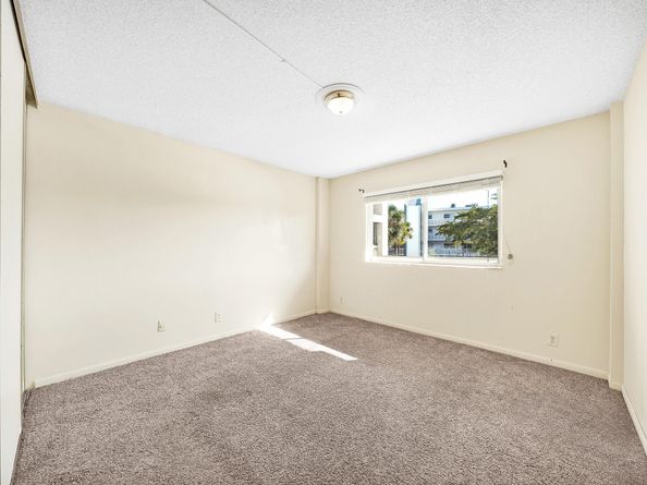 3286 Arcara Way 213, Lake Worth FL 33467