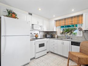 9681 Sunrise Lakes Blvd 201, Sunrise FL 33322