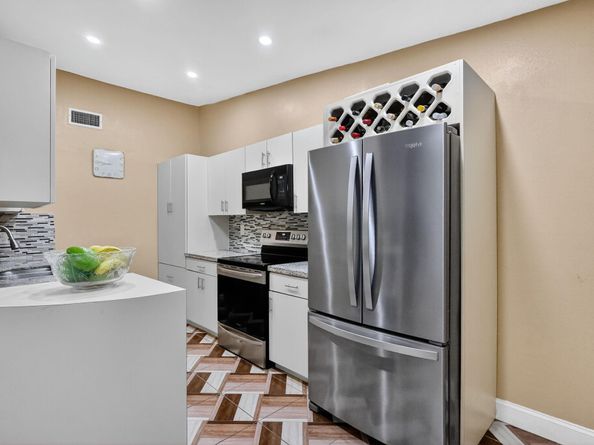 20304 NW 28th Ct 2, Miami Gardens FL 33056