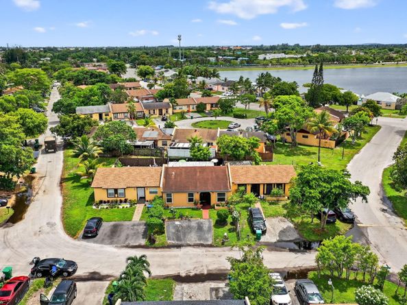 20304 NW 28th Ct 2, Miami Gardens FL 33056