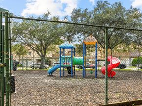 841 NW 82nd Avenue 2, Plantation FL 33324