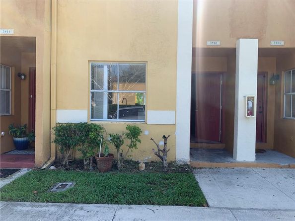 3910 NW 90th Ave 3910, Fort Lauderdale FL 33351