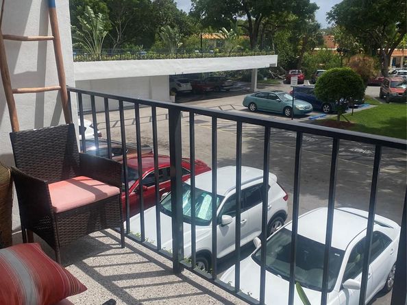 1800 N Andrews Ave 2F, Fort Lauderdale FL 33311