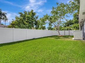 213 NE 2nd Ave, Dania Beach FL 33004