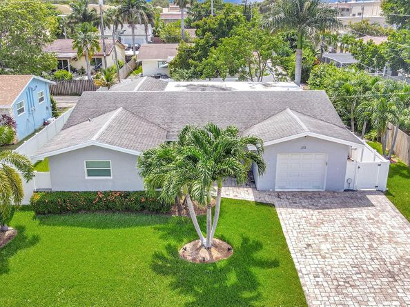 213 NE 2nd Ave, Dania Beach FL 33004