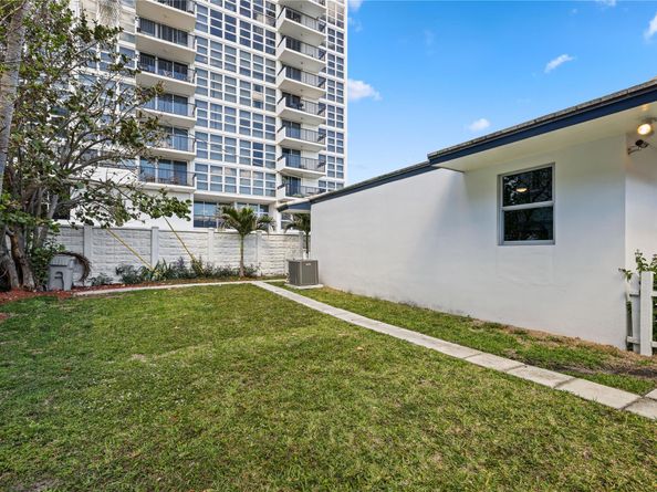 505 N Ocean Blvd, Pompano Beach FL 33062
