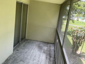 7355 NW 5th 205, Margate FL 33063