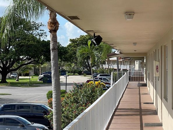 7355 NW 5th 205, Margate FL 33063