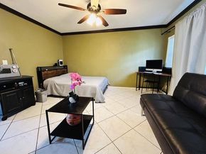 1805 SW 81st Avenue 415, Davie FL 33324