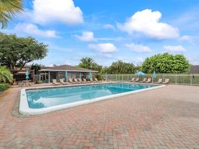 1805 SW 81st Avenue 415, Davie FL 33324