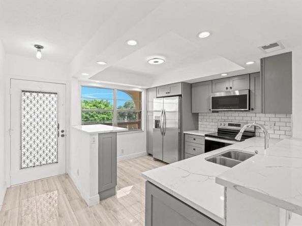 2304 Lucaya Ln B4, Coconut Creek FL 33066