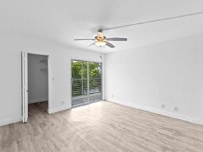 2304 Lucaya Ln B4, Coconut Creek FL 33066