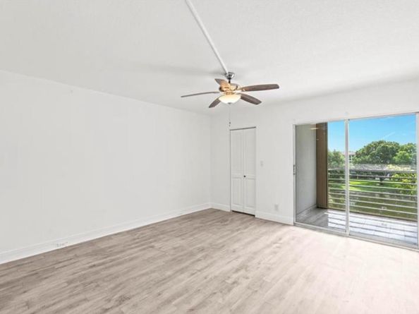 2304 Lucaya Ln B4, Coconut Creek FL 33066