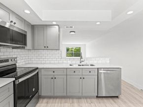 2304 Lucaya Ln B4, Coconut Creek FL 33066