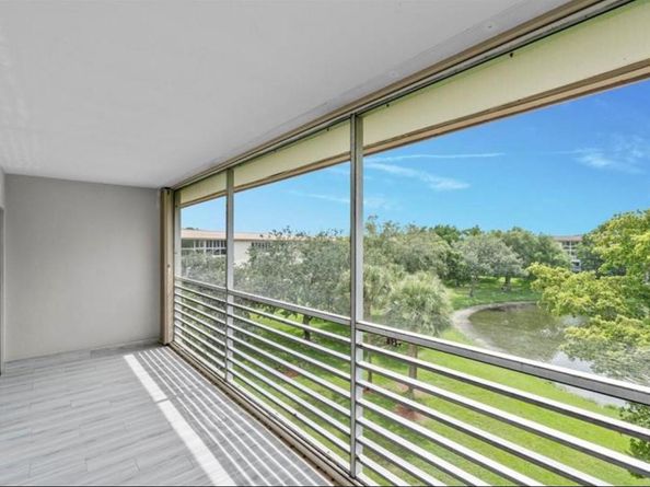 2304 Lucaya Ln B4, Coconut Creek FL 33066