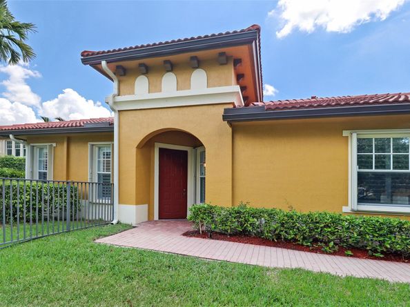 11955 NW 57th Mnr, Coral Springs FL 33076