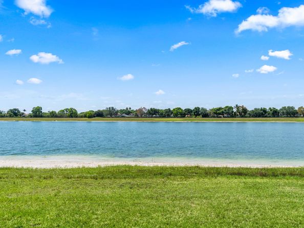 10920 Lakemore Lane 101, Boca Raton FL 33498