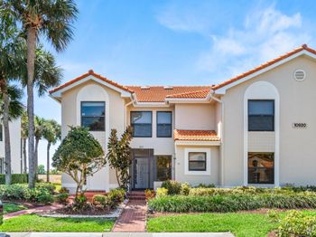 10920 Lakemore Lane