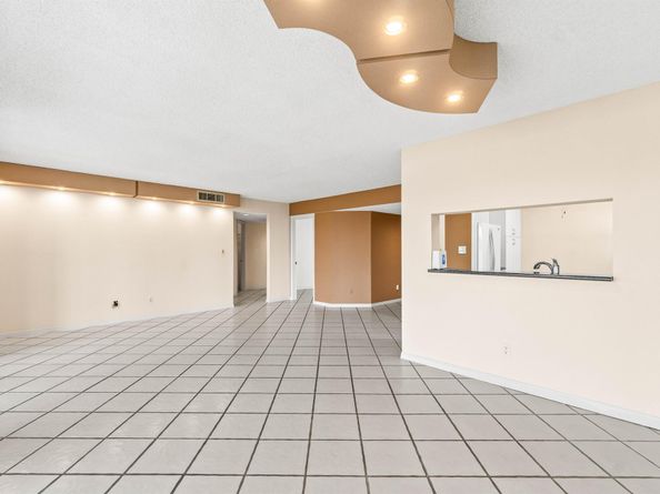 10920 Lakemore Lane 101, Boca Raton FL 33498