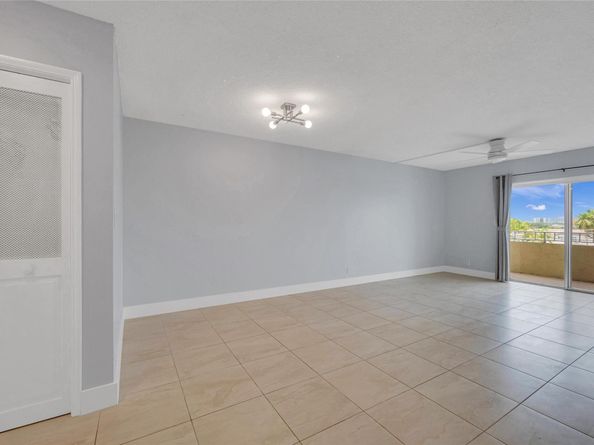 900 NE 18th Ave 503, Fort Lauderdale FL 33304