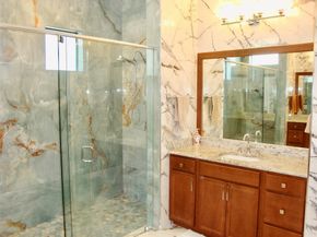 9265 Porto Way, Parkland FL 33076