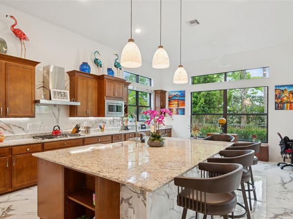 9265 Porto Way, Parkland FL 33076