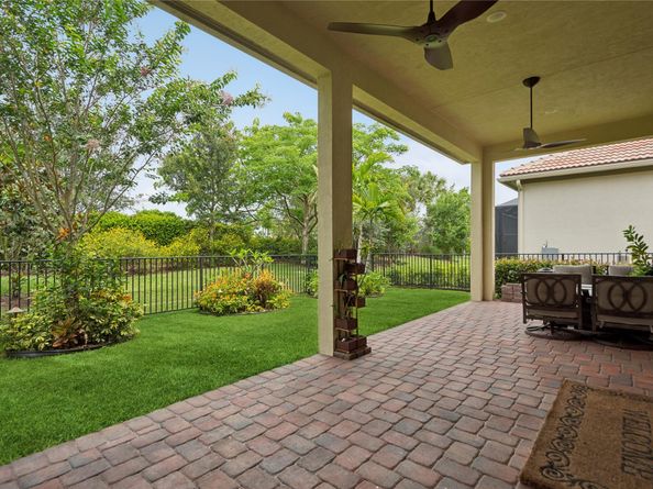 9265 Porto Way, Parkland FL 33076