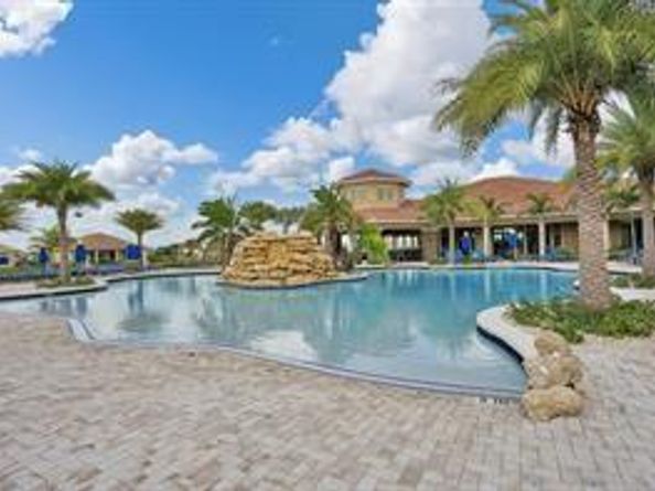 9265 Porto Way, Parkland FL 33076