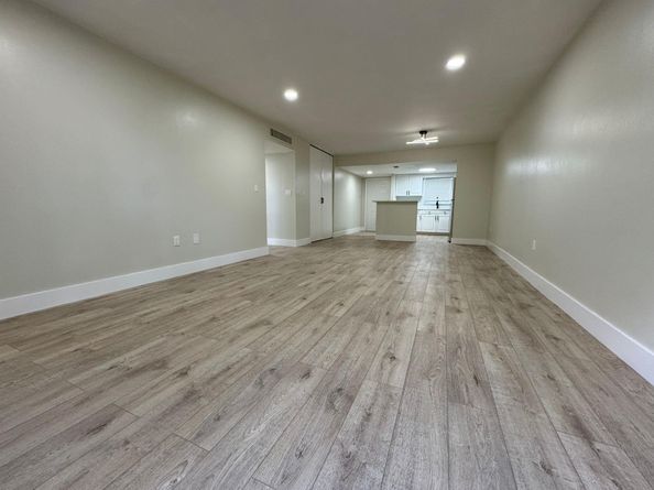 809 W Oakland Park Blvd J10, Oakland Park FL 33311