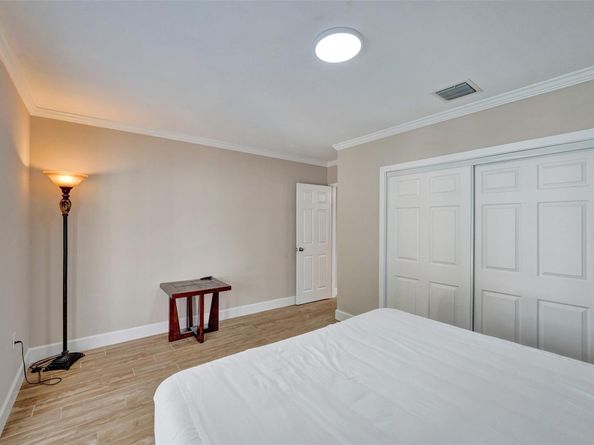 351 SE 6th Ave, Pompano Beach FL 33060