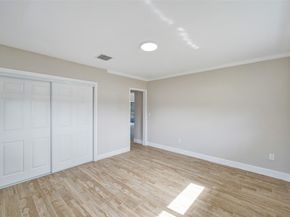 351 SE 6th Ave, Pompano Beach FL 33060