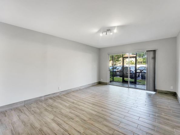 480 NW 20th Street 1090, Boca Raton FL 33431