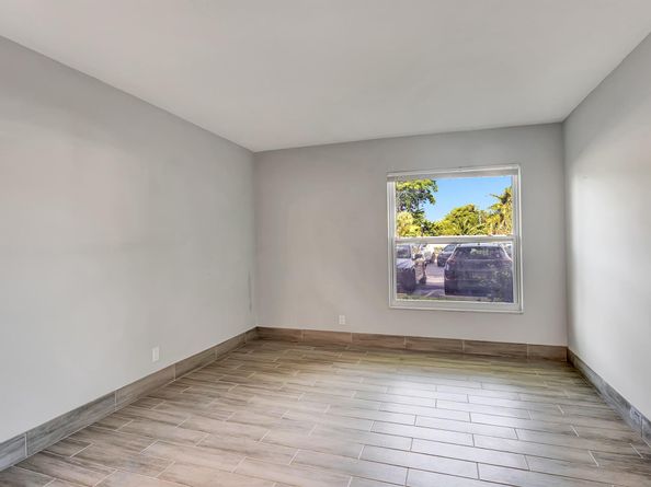 480 NW 20th Street 1090, Boca Raton FL 33431