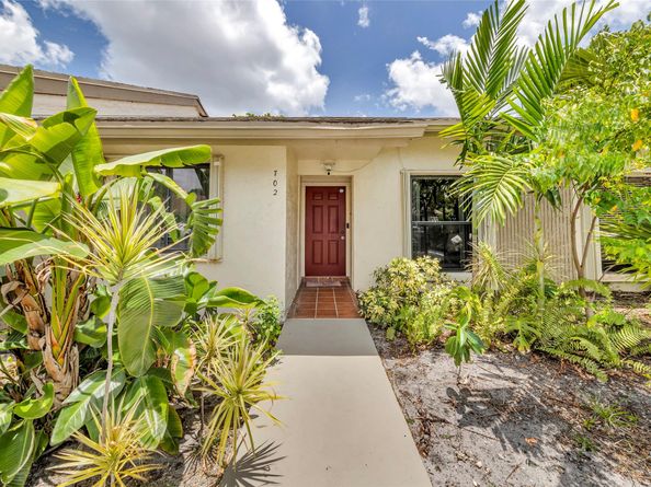 3074 S Oakland Forest Dr 702, Oakland Park FL 33309