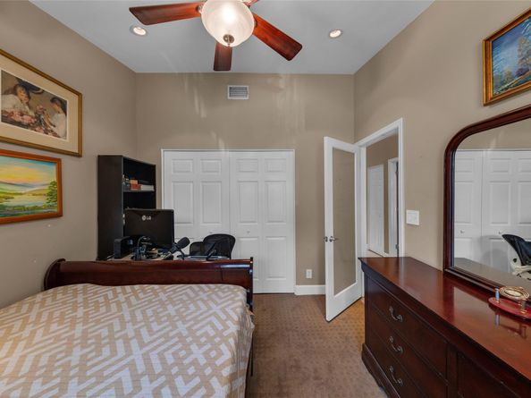3074 S Oakland Forest Dr 702, Oakland Park FL 33309