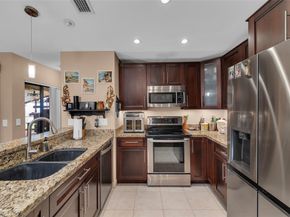 3074 S Oakland Forest Dr 702, Oakland Park FL 33309