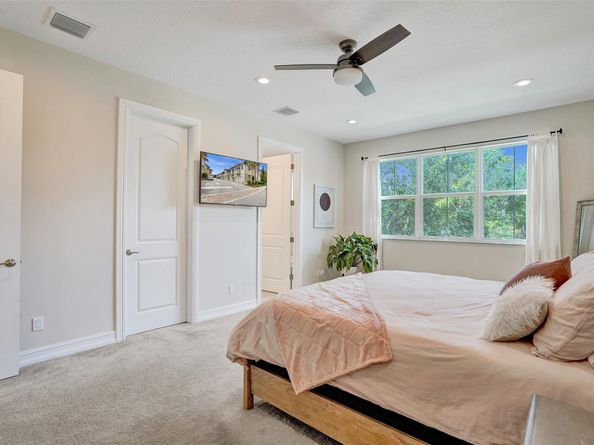 99 Palm Ln 99, Royal Palm Beach FL 33411