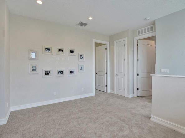 99 Palm Ln 99, Royal Palm Beach FL 33411