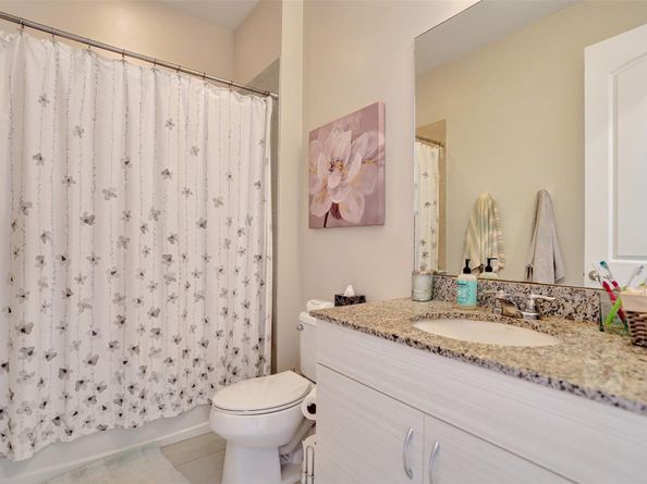 99 Palm Ln 99, Royal Palm Beach FL 33411