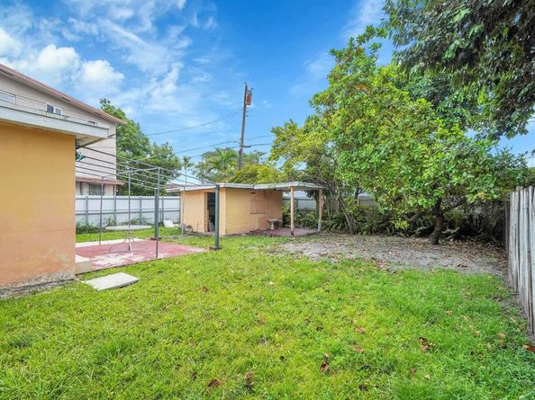 415 Flagami Blvd, Miami FL 33144