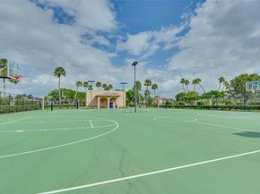 8099 NW 115th Way, Parkland FL 33076