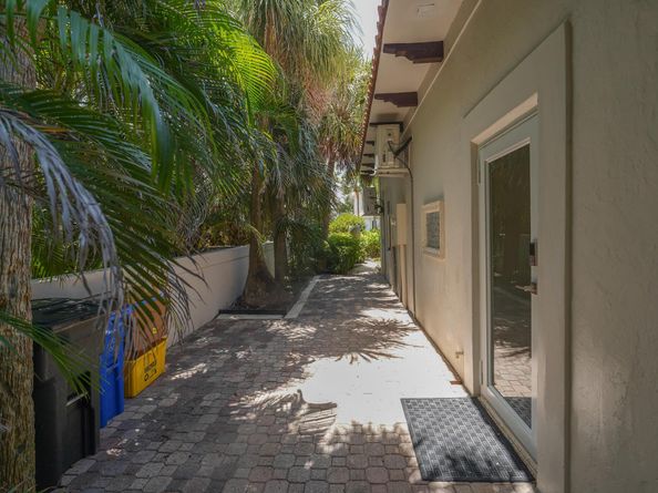 1690 Lands End Road, Manalapan FL 33462