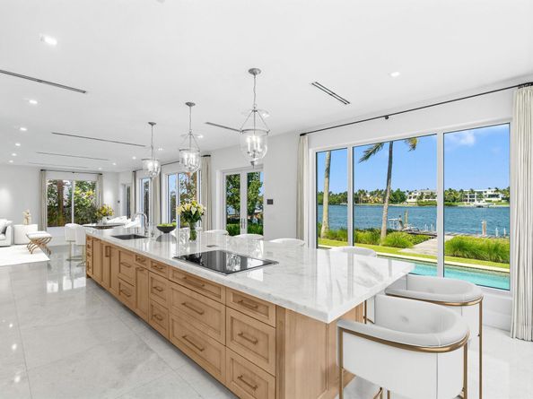 1690 Lands End Road, Manalapan FL 33462