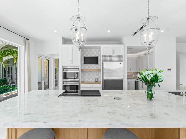 1690 Lands End Road, Manalapan FL 33462