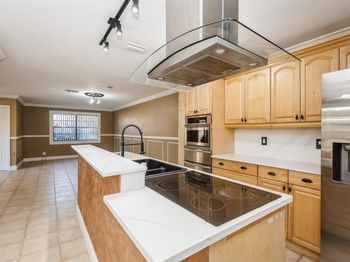 829 NW 47th St