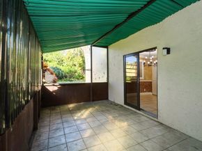 829 NW 47th St, Deerfield Beach FL 33064