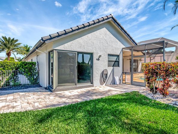 11157 Boca Woods Lane, Boca Raton FL 33428