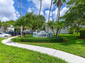8134 San Carlos Cir, Tamarac FL 33321